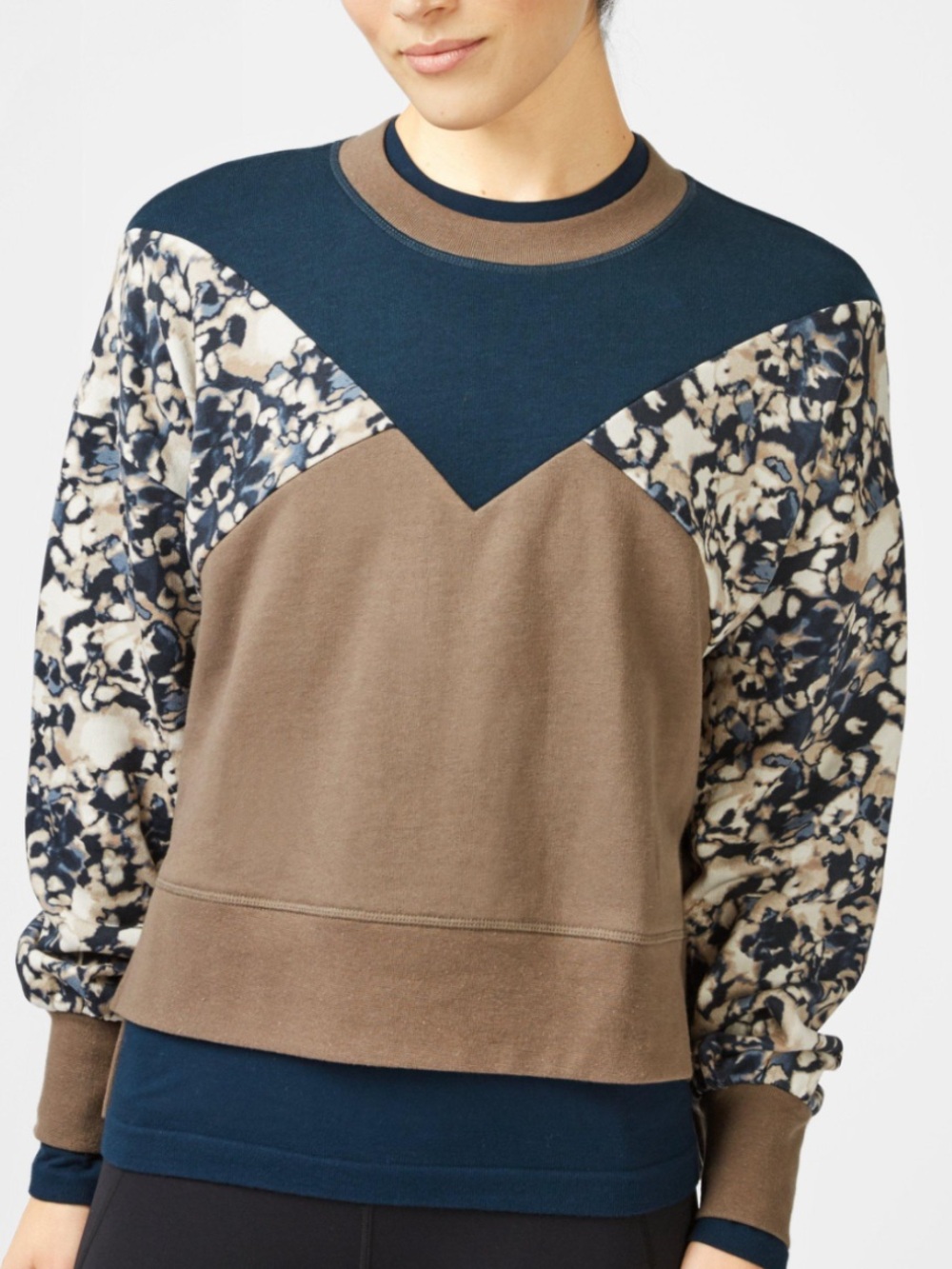 Sweaty Betty Balham Sweatshirt in Cement Patch Print